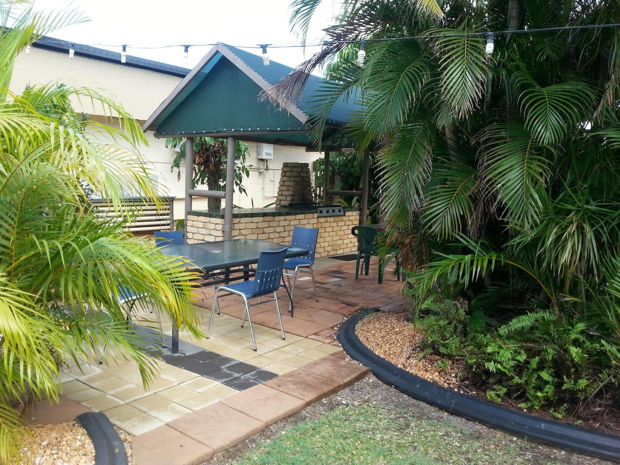 Golden Fountain Motel Rockhampton Exteriér fotografie